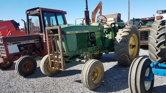 John Deere 3020 Tractor