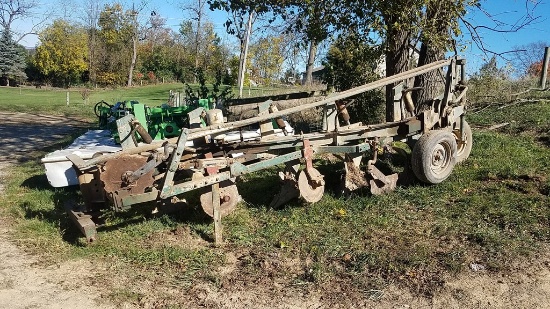 Oliver  Plow