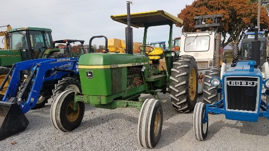 John Deere 2840 Tractor