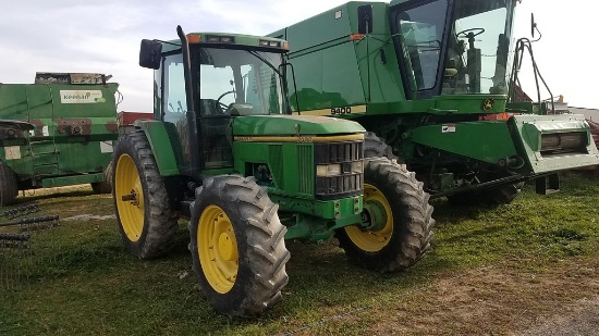 John Deere 7400 Cab Tractor