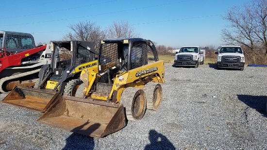 John Deere 240 Skid Steer 'Runs & Operates'