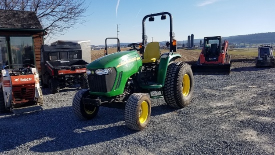 John Deere 4520 Compact Tractor 'Ride & Drive'