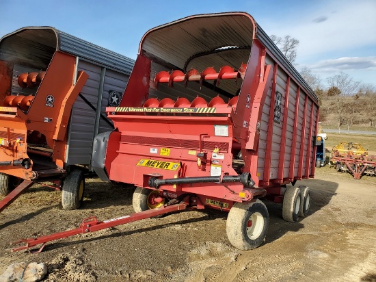 Meyer 3516 Forage Wagon
