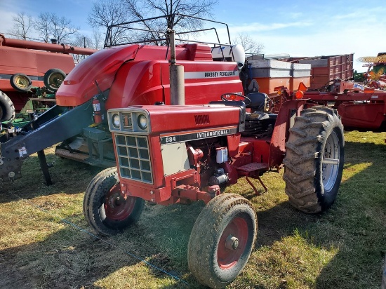 International 884 Tractor