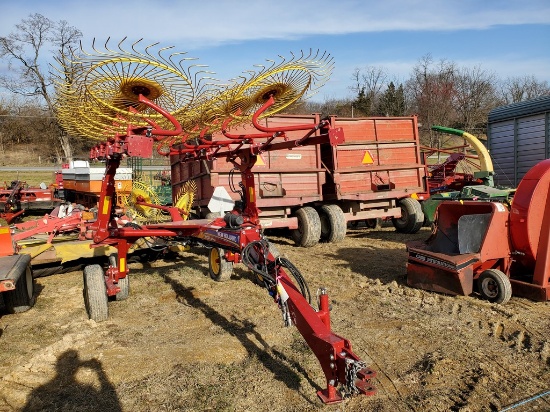 2020 New Holland Procart 1225Plus Rake 'Controls in the Office'