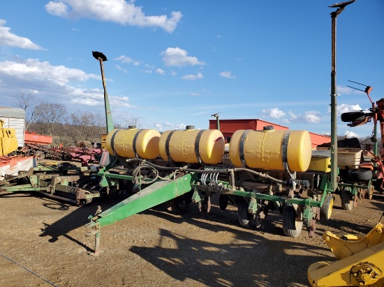 John Deere 7000 Planter