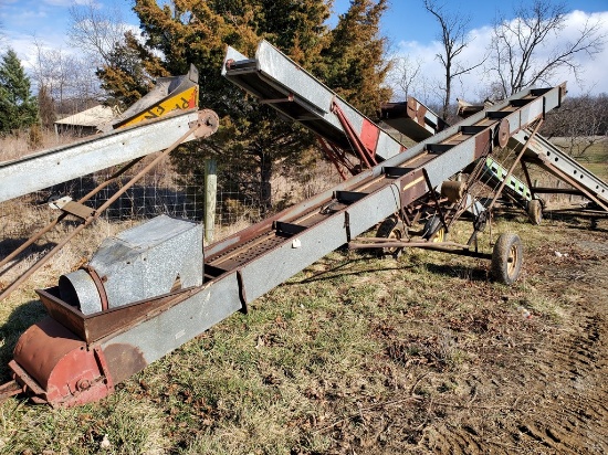 New Holland  Elevator