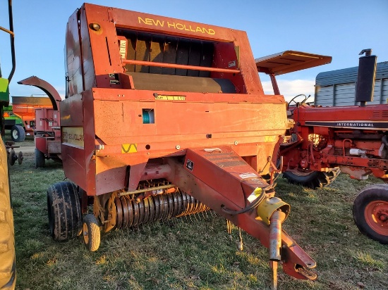 New Holland 660 Round Baler 'Monitor in the Office'