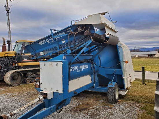 Roto Press  Ag Bagger