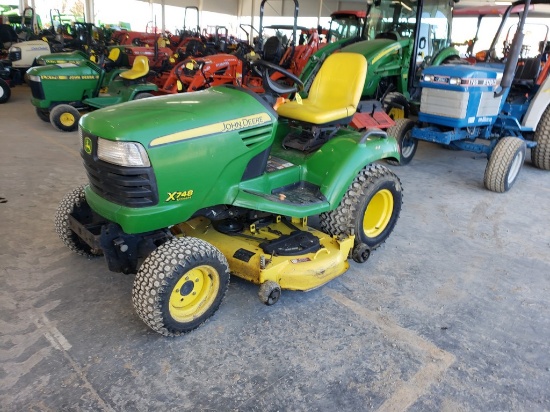 John Deere X748 Riding Tractor
