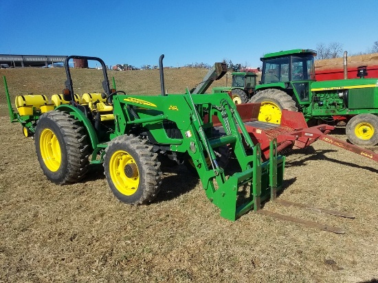 2005 John Deere 5325 Loader Tractor