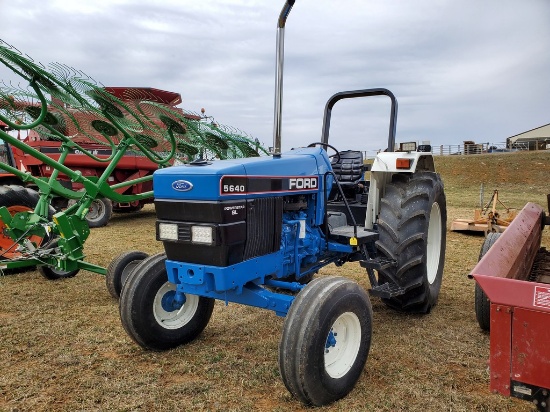 Ford 5640 Tractor