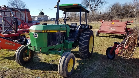 John Deere 2555 Tractor