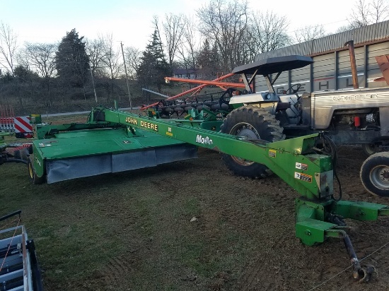 John Deere 946 Disc Mower