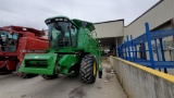 2000 John Deere 9550 Combine