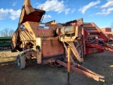 Kelly Ryan Centerline Ag Bagger