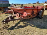 New Holland 518 Manure Spreader