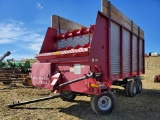 Miller Pro 5200 Forage Wagon