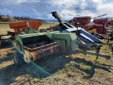John Deere 336 Small Square Baler