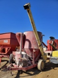 New Holland 350 Grinder Mixer