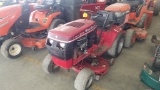 Wheel Horse 252H Riding Tractor