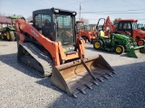 Kubota SVL95-2s Track Skid Steer