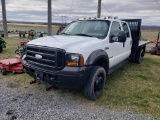 2005 Ford F450 Flatbed Truck 'Title in the Office'