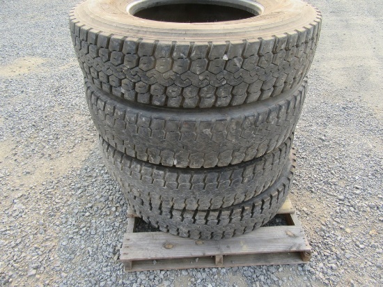 Tires 11R22.5