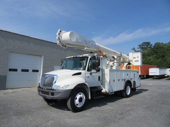 2002 International 4300 Bucket Truck