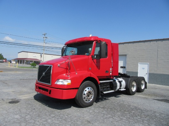 2014 Volvo VNM Daycab Tractor 'Title Delay'