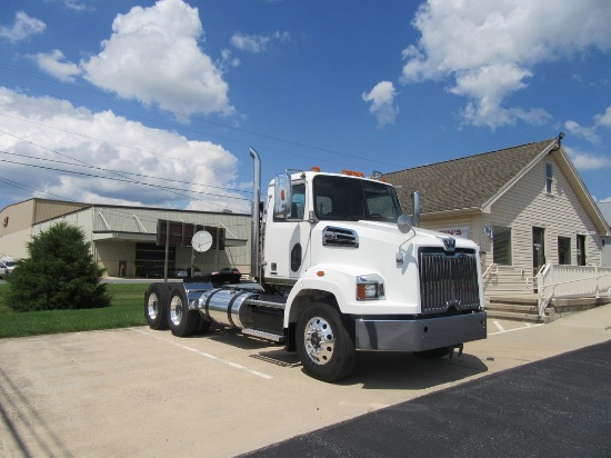 2016 Western Star 4700 Daycab Tractor