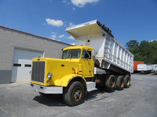 1985 Peterbilt 359 triaxle dump