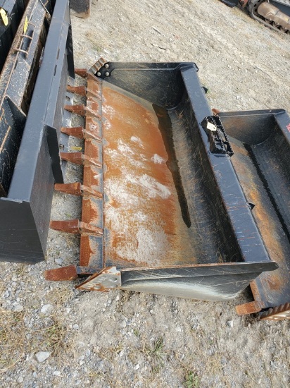 Kubota APHD74LLT Lo-Pro Tooth Bucket 'USED'