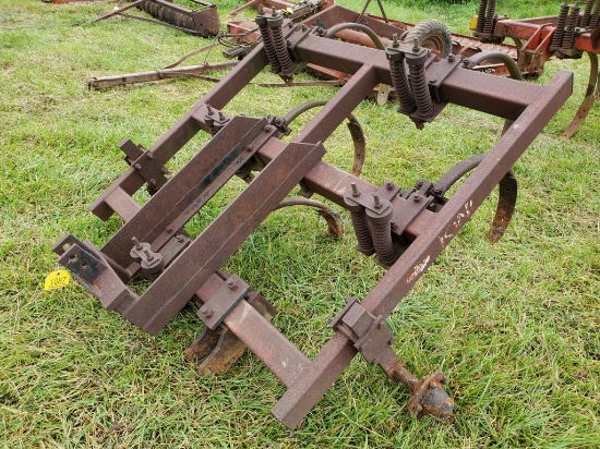 Brillion  Chisel Plow