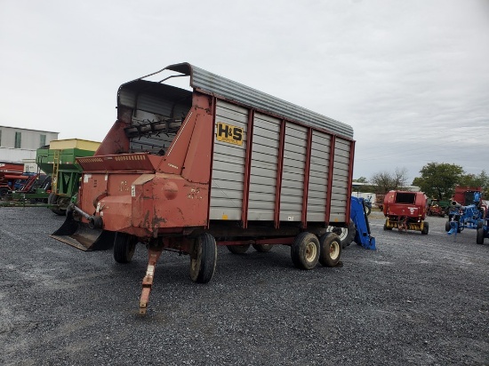 H&S RH7+4HD Forage Wagon