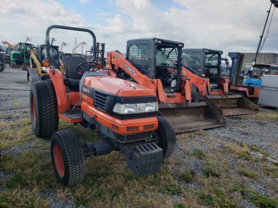 Kubota L4610 Compact Tractor 'Ride & Drive'