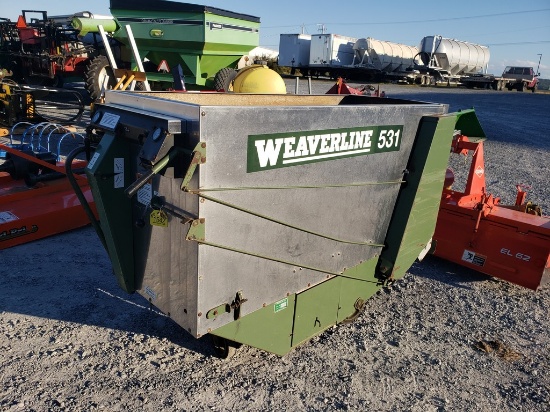 2016 Weaverline 531 Feed Cart
