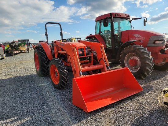 Kubota M7040 Loader Tractor 'Ride & Drive'