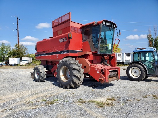 1989 International 1660 Combine 'Runs & Operates'