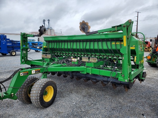 John Deere 1590 Grain Drill