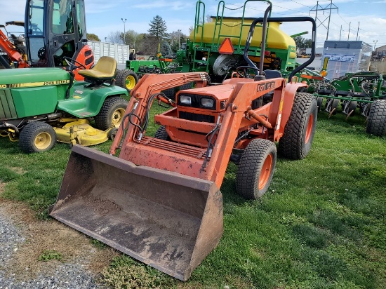Kioti LB2204 Compact Loader Tractor