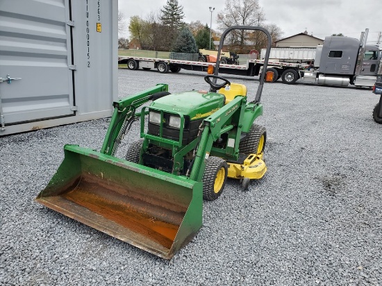 John Deere 2210 Compact Loader Tractor