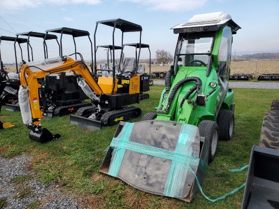 2014 Avant 420 Wheel Loader