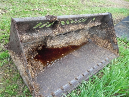Virnig Skid Steer Bucket