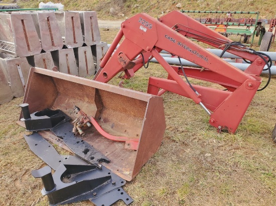 Case IH 2255 Loader