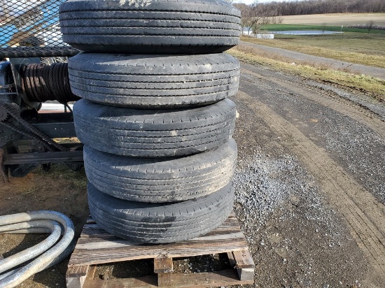 Trailer Tires on Wheels