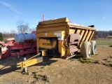 Knight 8024 Manure Spreader