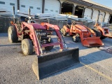 Mahindra 28XL Compact Loader Tractor 'Runs & Operates'
