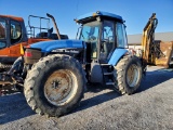 New Holland TV145 Bidirectional Cab Tractor 'Ride & Drive'