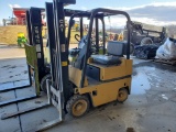 Cat T25D Forklift